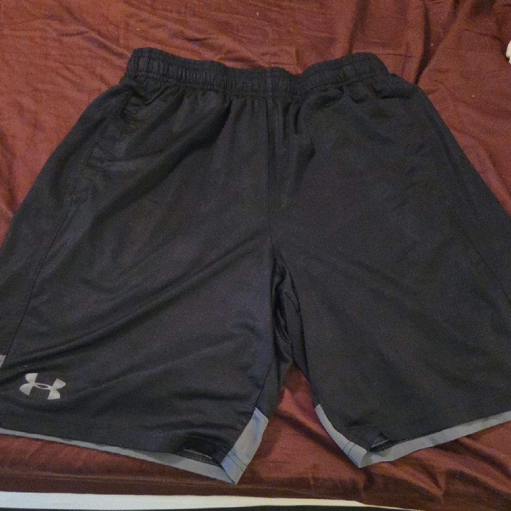 Under Armour Men's Charcoal Athletic Shorts